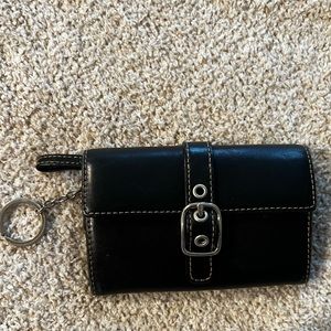 COACH Black Vintage Leather Buckle Wallet